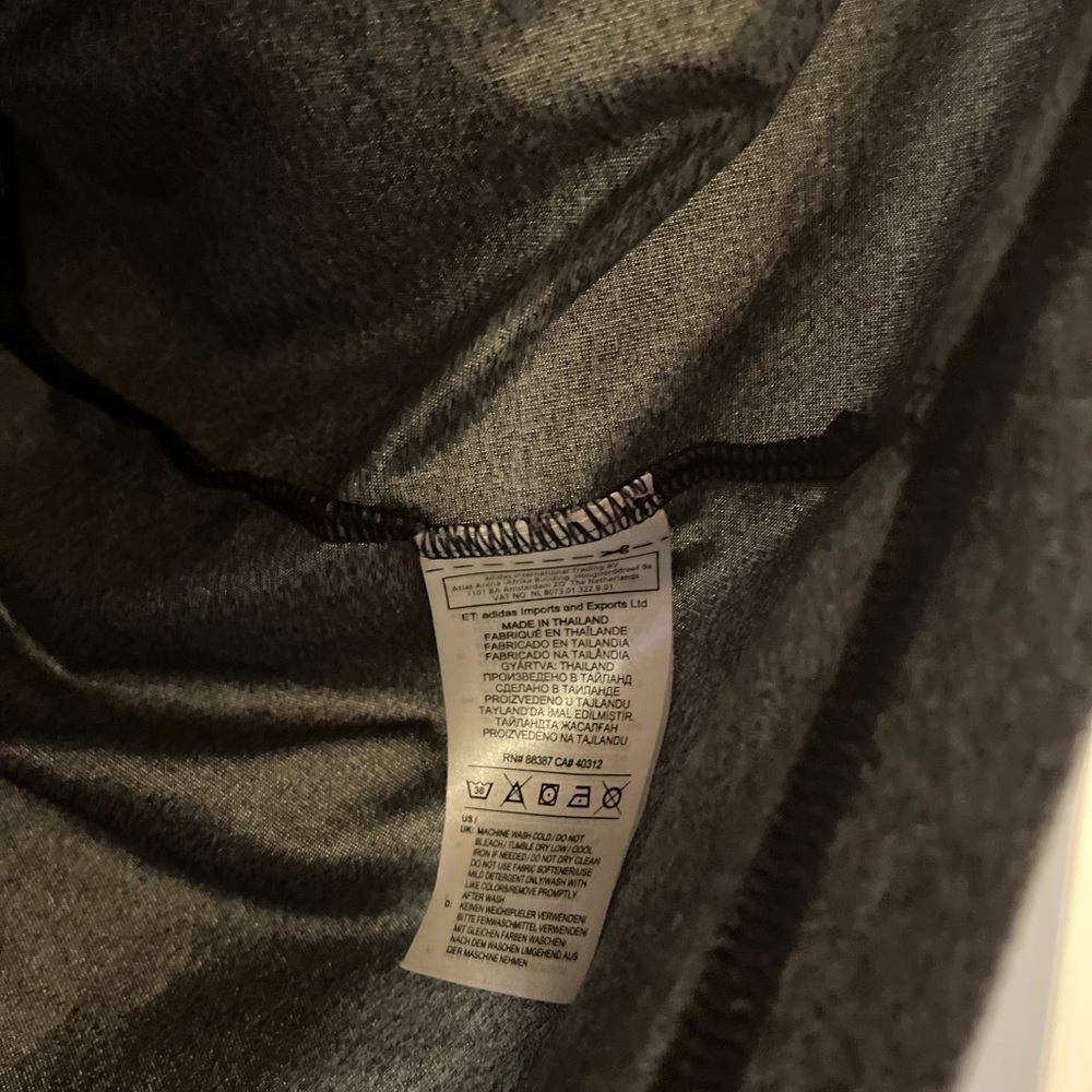 ADIDAS T-SHIRT - Picture 5 of 7